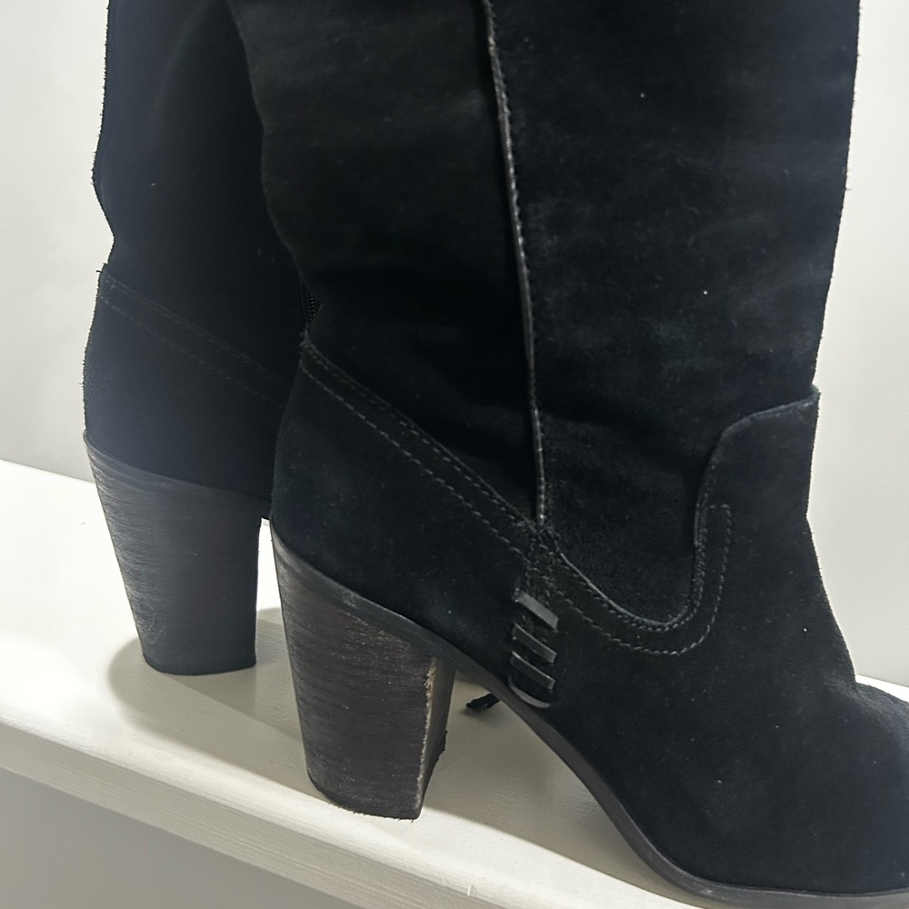❤️Knee high suede Dolce Vita boots - Picture 2 of 7